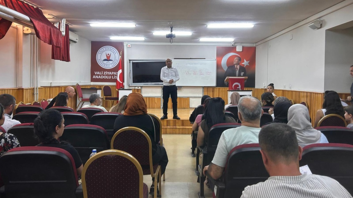 Maarif Modeli, Aile Yılı, Okula Uyum Konuları Hakkında 9. Sınıf Veli Toplantısı